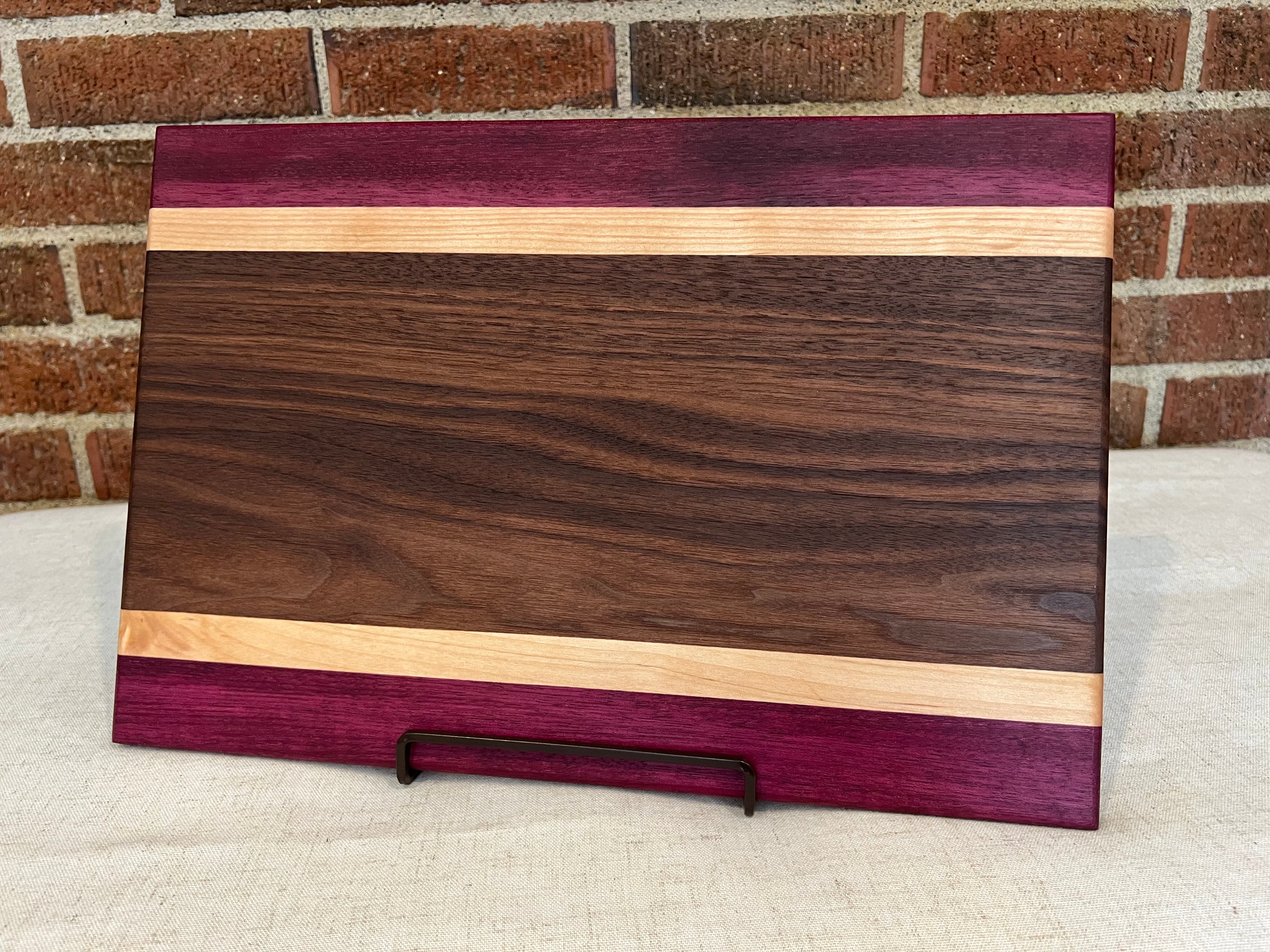 Maple and Purpleheart with Handle Cutting Board – Rockford Woodcrafts