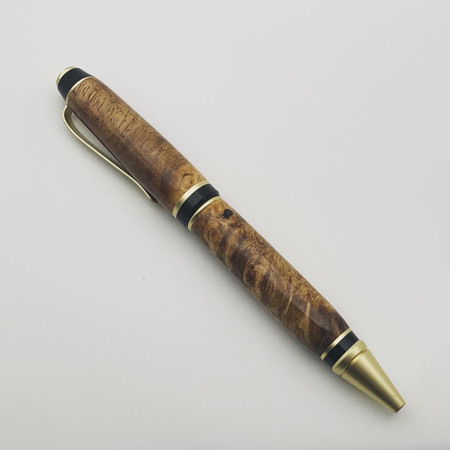 Honduran Rosewood Burl Cigar Pen