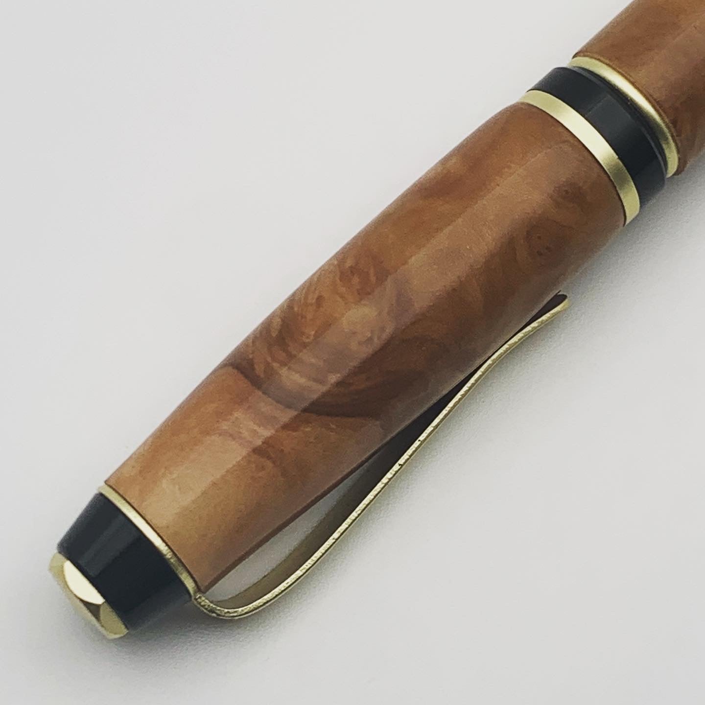 Rib Fruited Mallee Burl Cigar Pen