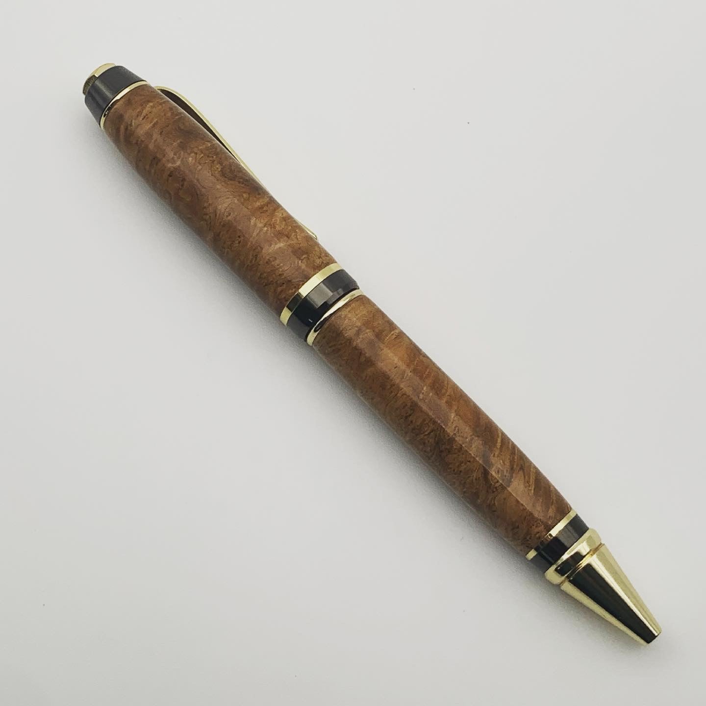 Sindora Burl Cigar Pen