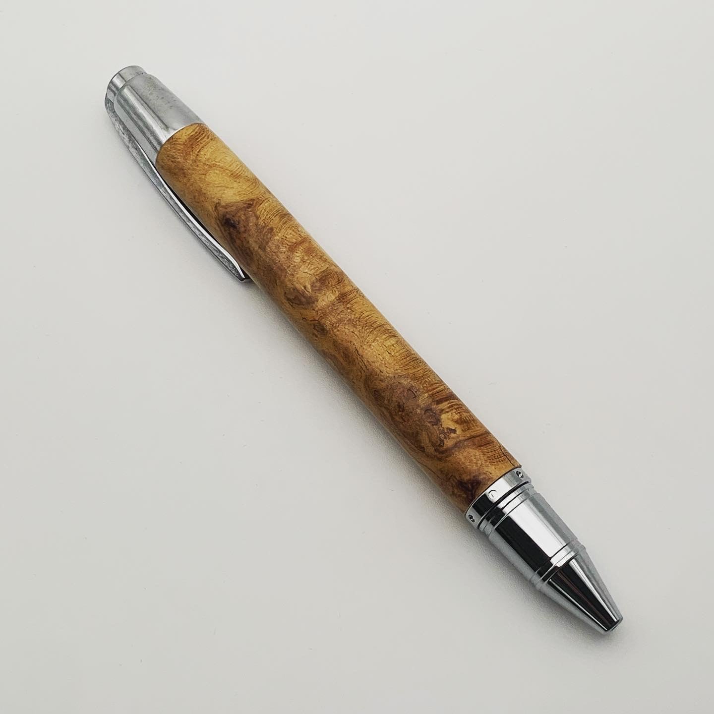 Honey Locust Burl Accord Pen