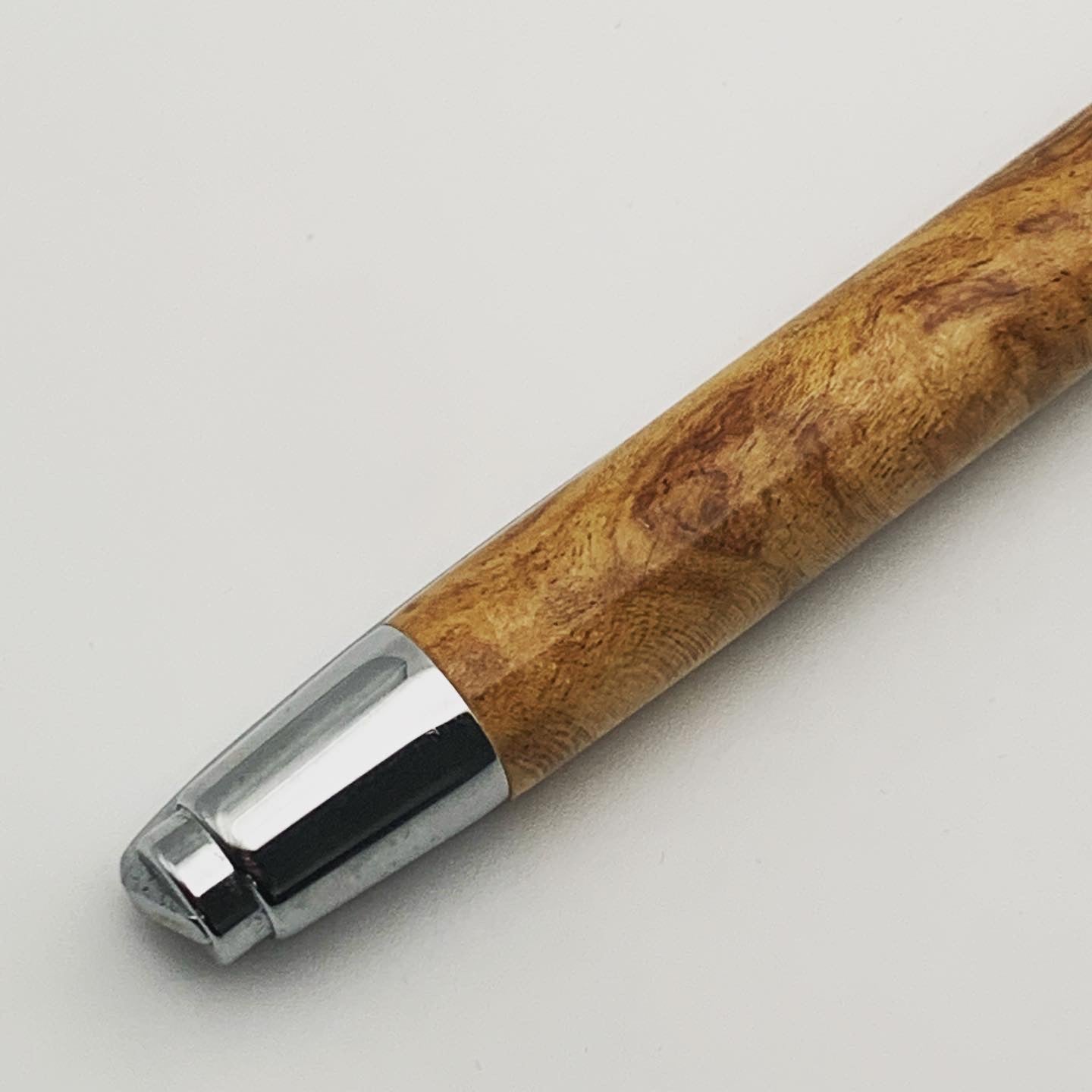 Honey Locust Burl Accord Pen