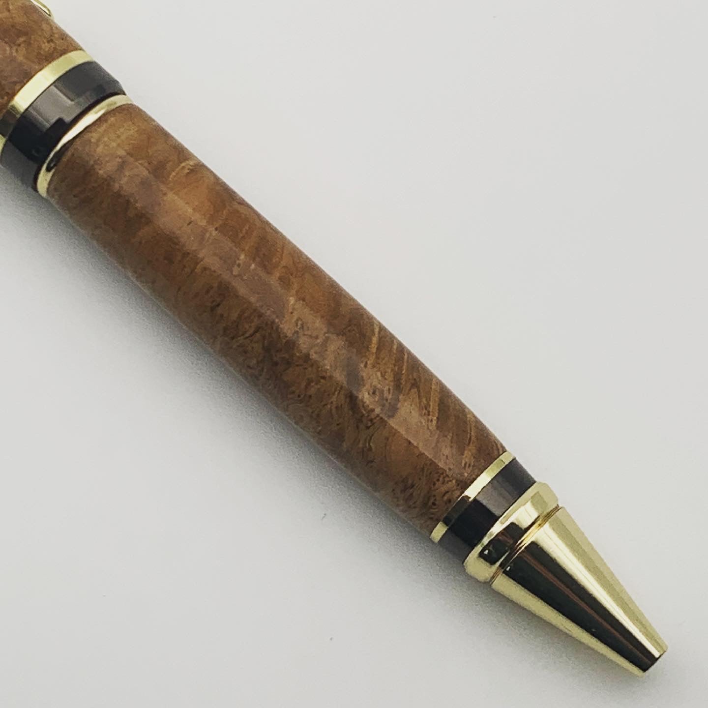 Sindora Burl Cigar Pen